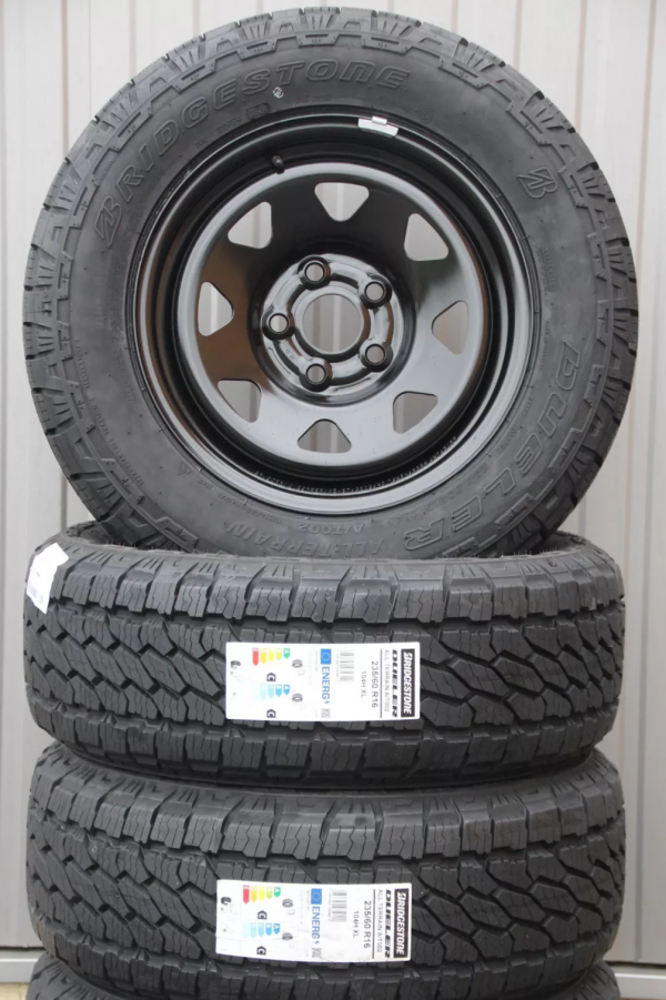 Komplettradsatz Dotz Dakar schwarz + 235/60 R16 104H Bridgestone All Terrain Reifen