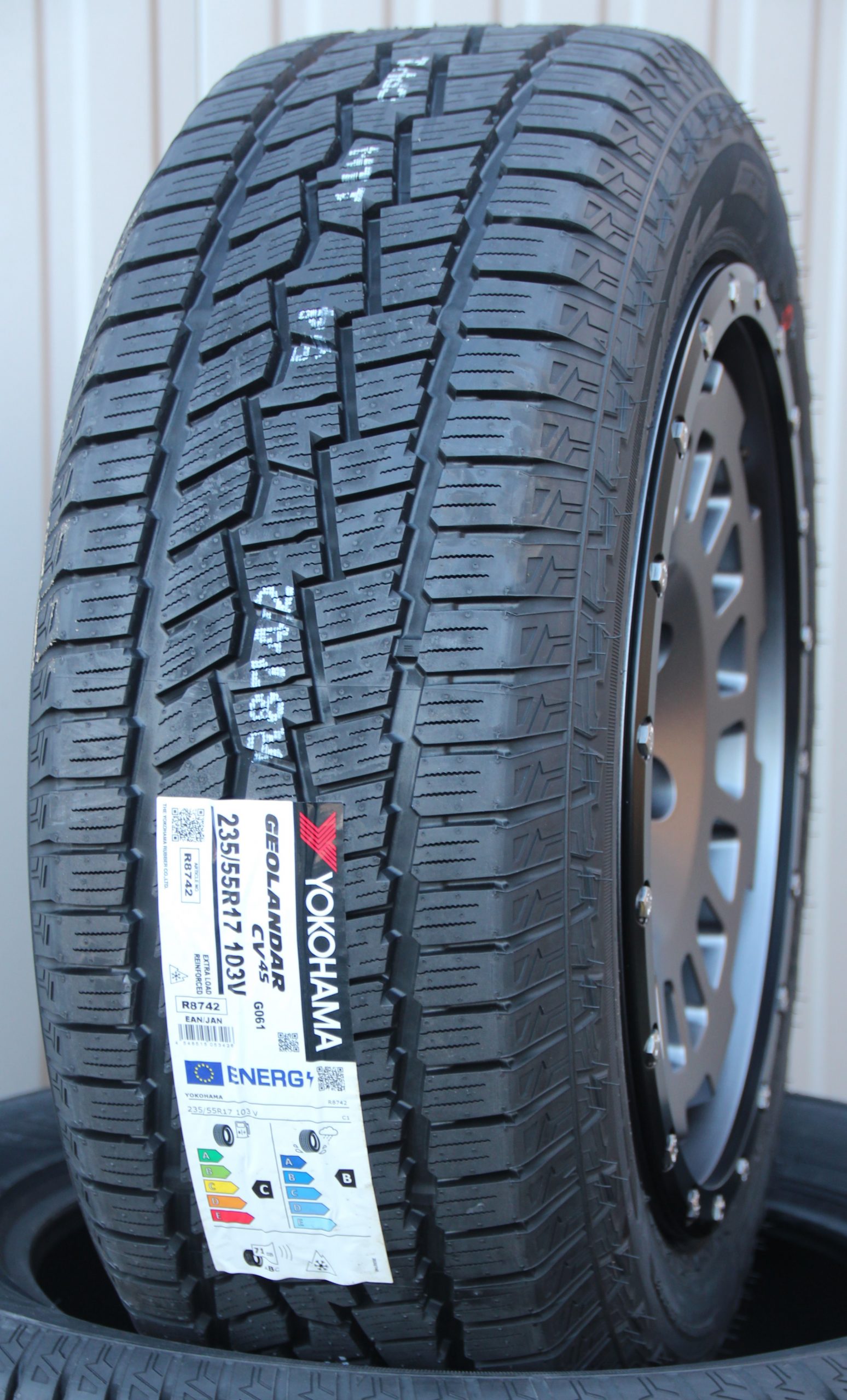 Räder Alufelgen Twin Monotube AT1 Stone mit Anfahrschutzring 17 Zoll + Yokohama G-061 Allwetterreifen – Bild 2