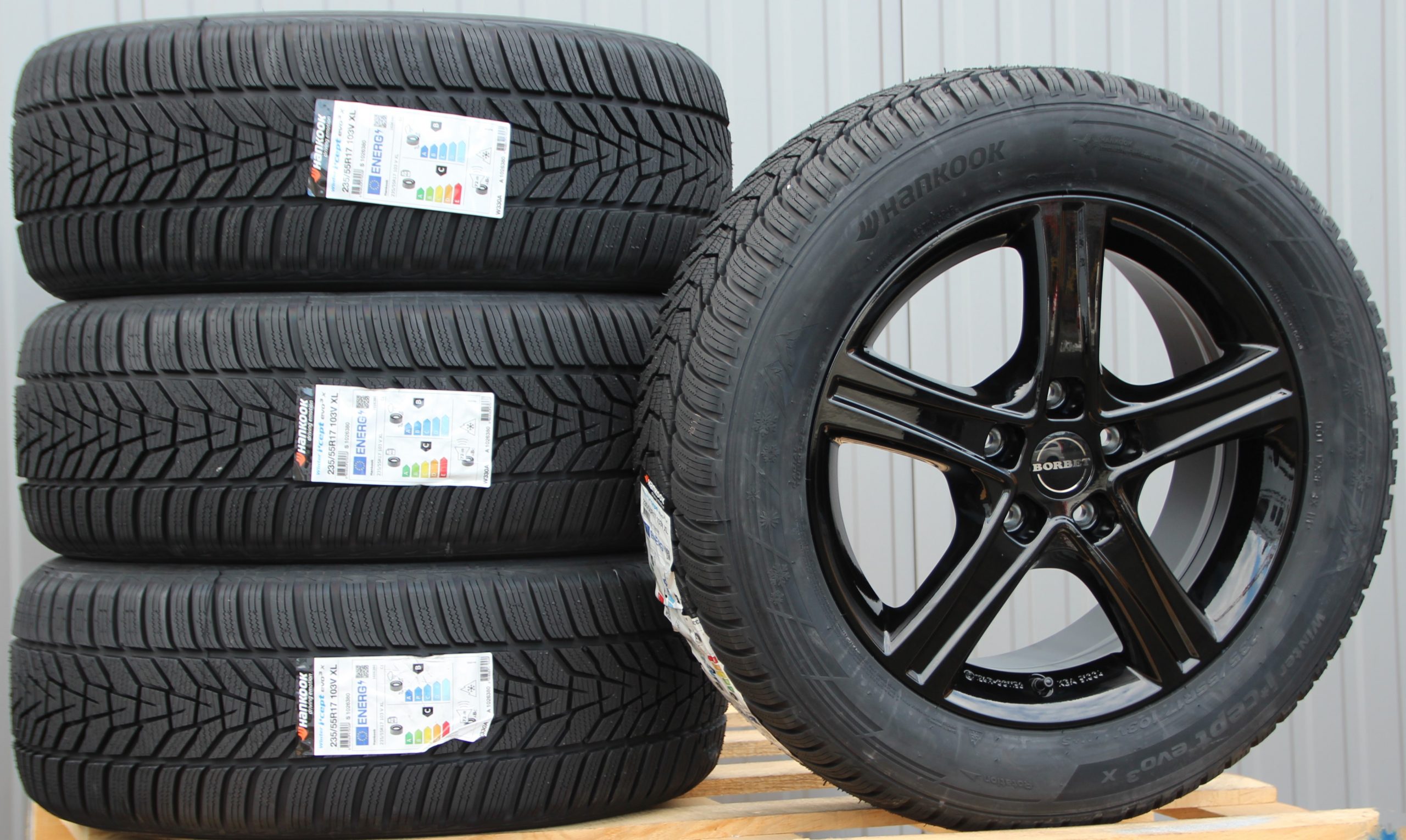 Räder Alufelgen Borbet CWD 17 Zoll schwarz + Hankook Winterreifen – Bild 2