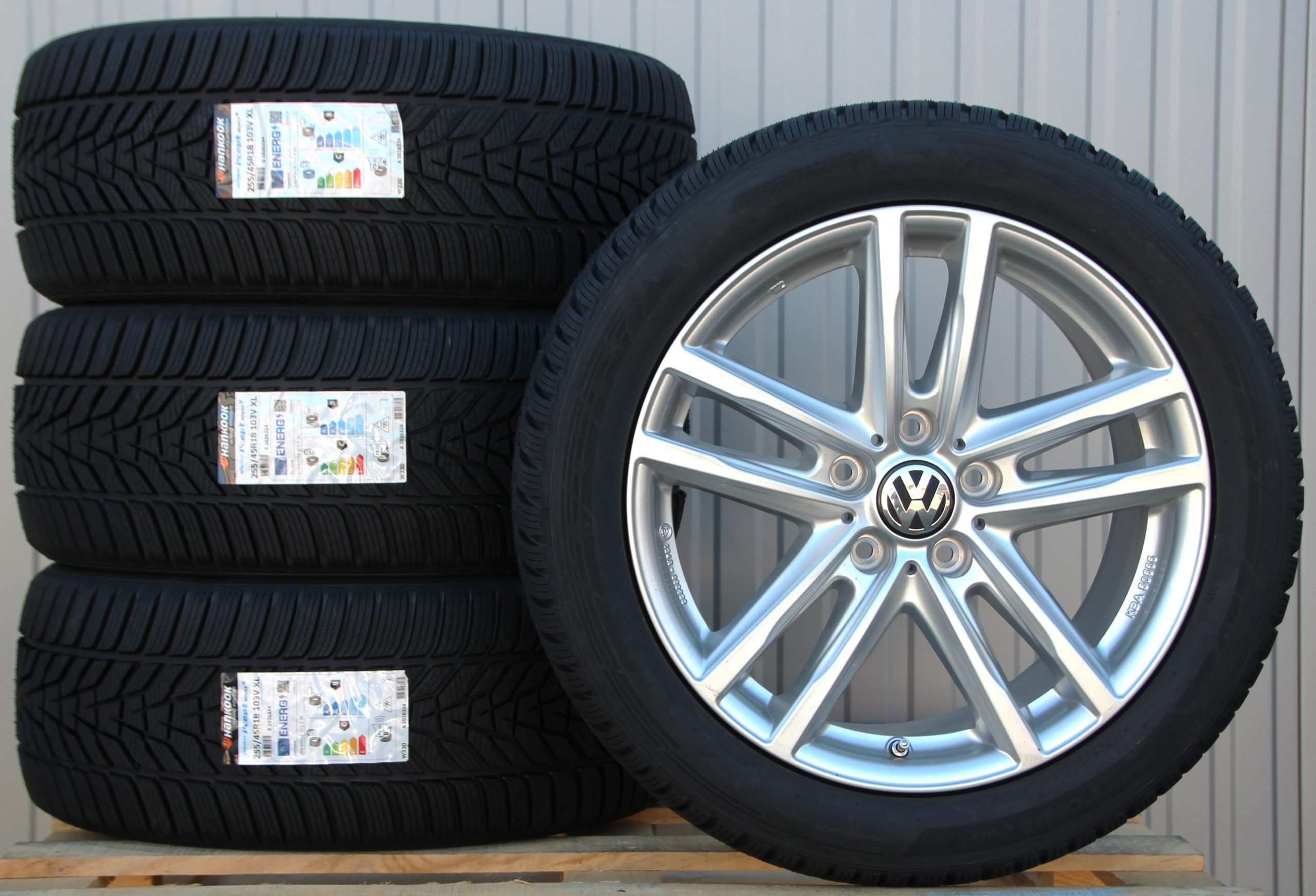 Räder Alufelgen Rial X10X 18 Zoll silber 255/45 R18 Hankook Winterreifen – Bild 3