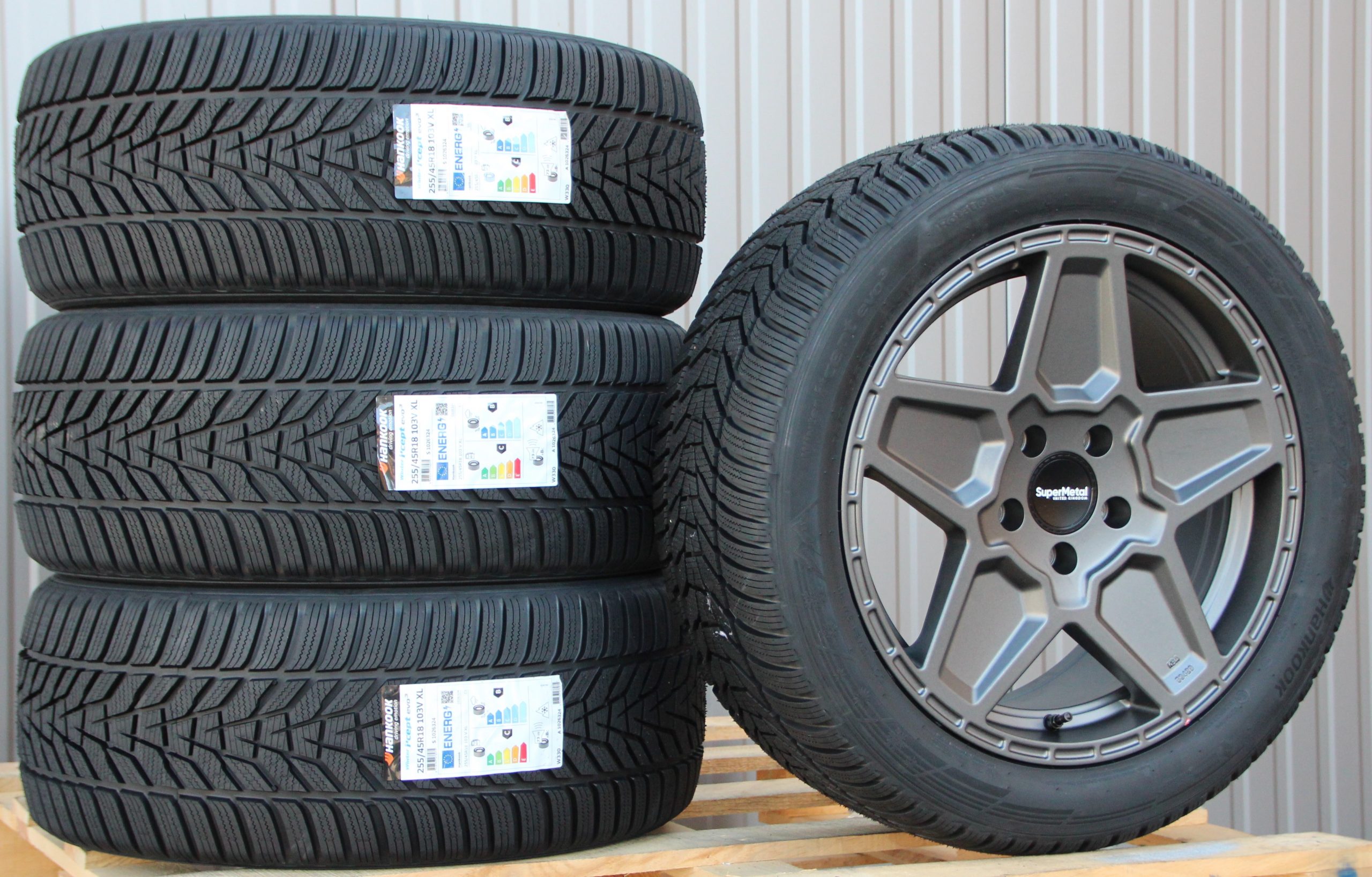 Räder Alufelgen Supermetal Rocket 18 Zoll grau 255/45 R18 Hankook Winterreifen – Bild 2
