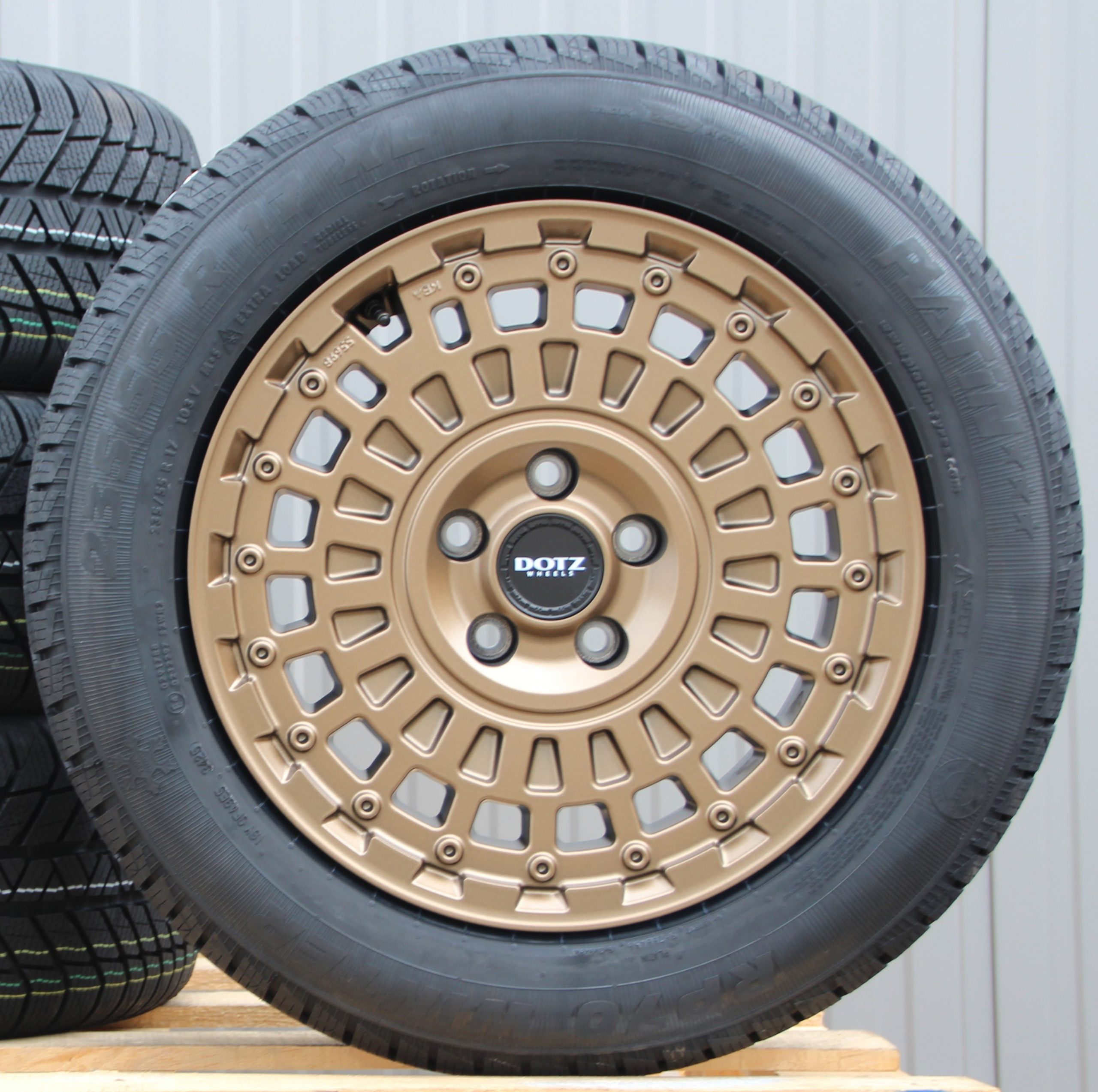 Alufelgen DOTZ Talara 17 Zoll bronze + Hankook Allwetterreifen