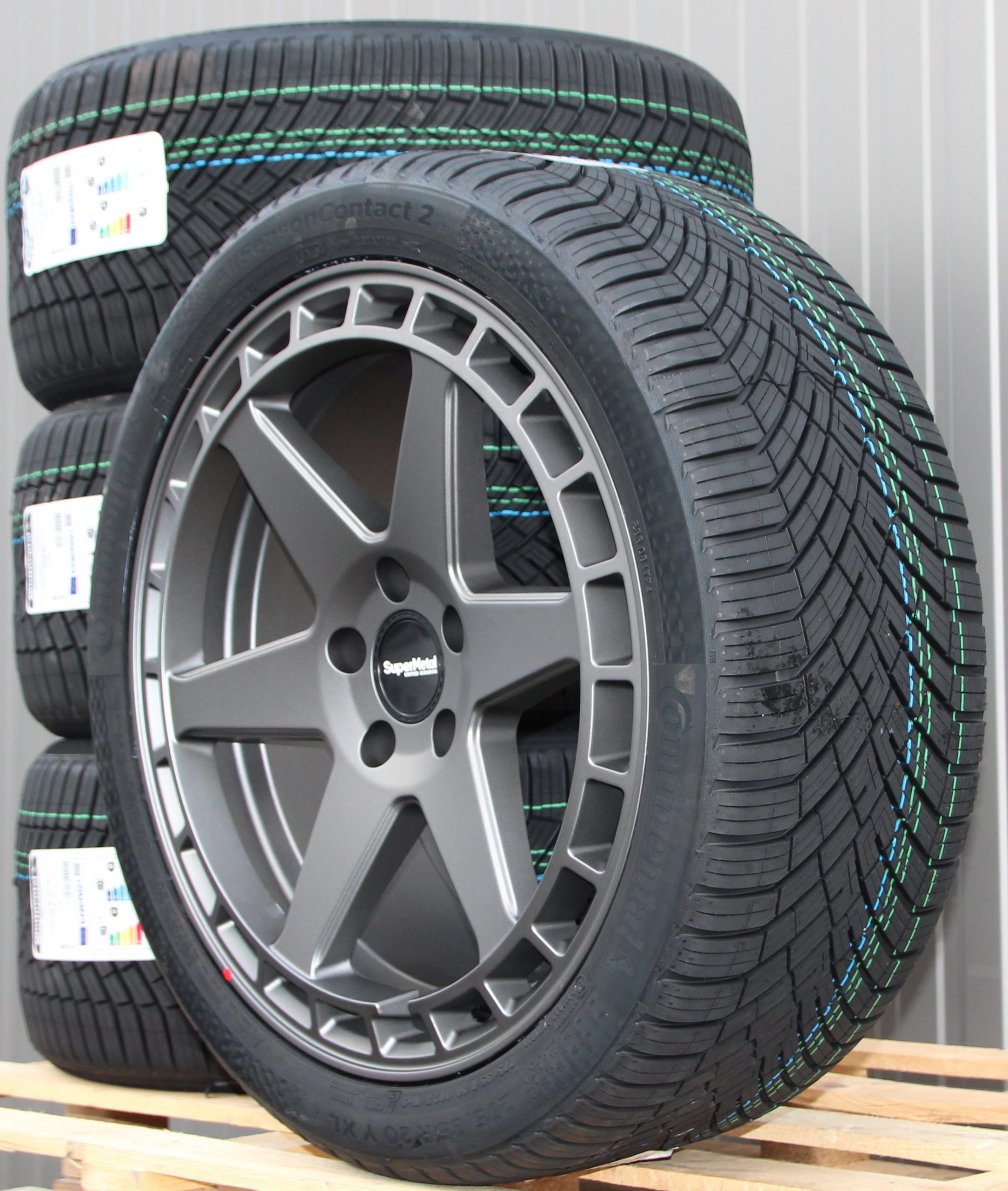 Räder Supermetal Charger 20 Zoll Alufelgen matt grey + 275/35 R20 102Y Continental Allwetterreifen – Bild 4